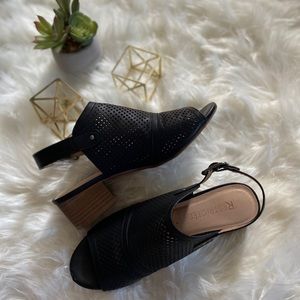 Black Sandal